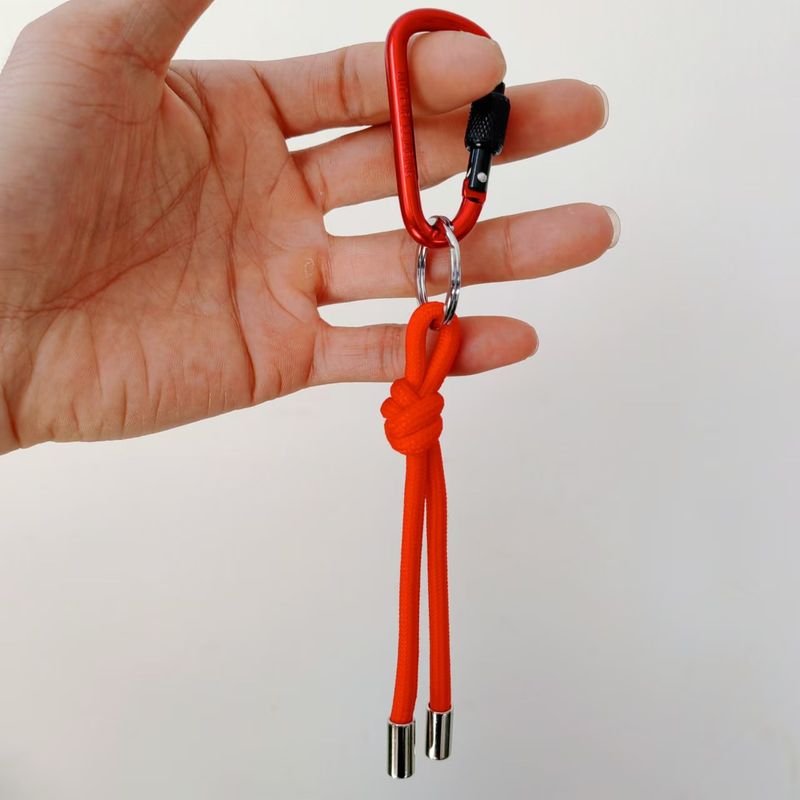 Neuer D-förmiger Karabineranhänger für den Außenbereich, kreativer Rucksack-Schlüsselanhänger, High-End-Trendy-Taille, gewebte hängende Dekoration, DIY_voghion.com