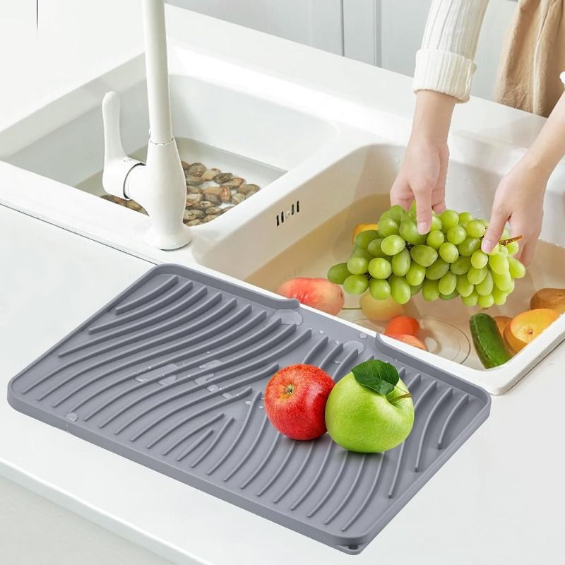 Tapete de secado y escurridor con diseño ondulado inclinado | Tapete de cocina antideslizante de silicona | Drenaje rápido | Protector para cafeteras, platos y encimeras_voghion.com