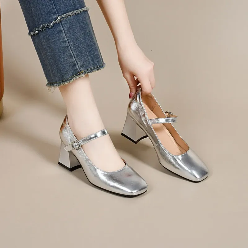 Square Toe High Heels For Women 2025 Spring New One-Strap Mary Jane Simple Elegant Patent Leather Shallow Mouth Single_voghion.com