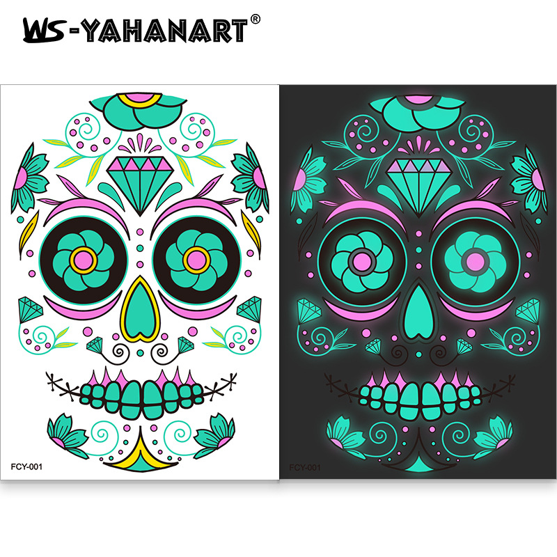 Roligt halloween-tatueringsansikte i två färger med glöd-i-mörkret med Day of the Dead scar-tatueringsklistermärke_voghion.com