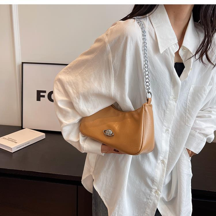 Super beliebte Nischendesign-Tasche 2023 neue Damentasche beliebte vielseitige Umhängetasche Einzelschulter-Unterarmtasche_voghion.com