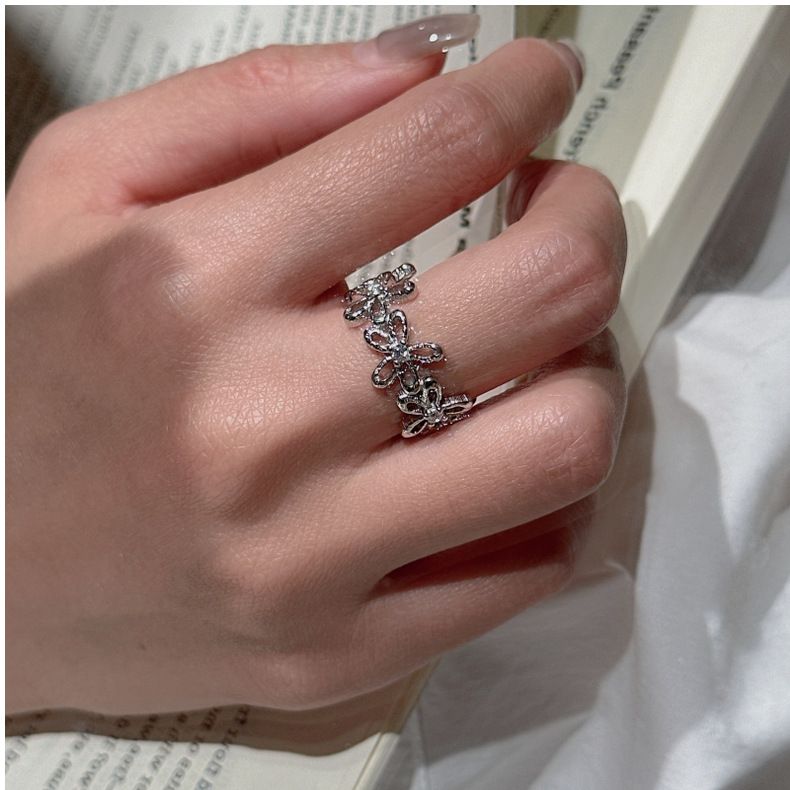 S925 Sterling Silver Flower Ring Medieval Niche Design Simple Vintage French Hollow Flower Opening Ring_voghion.com