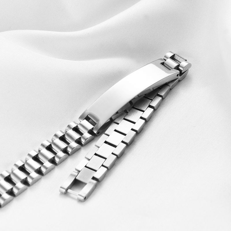 Herrenmode, einfache Breite 10 mm, glattes, persönlichkeitsstarkes Titanstahlarmband_voghion.com