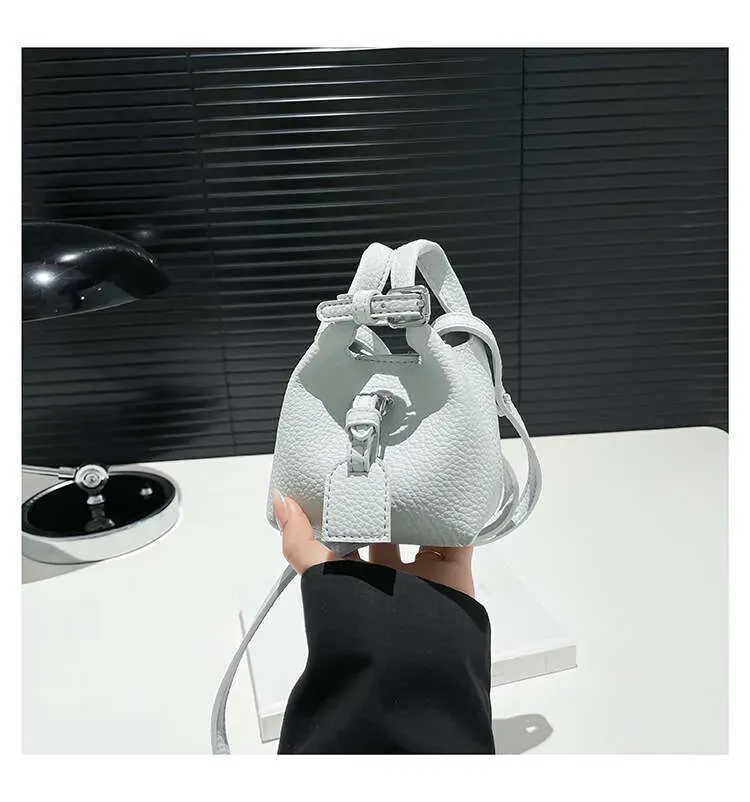 Borsa a mano di design di nicchia, mini borsa a tracolla versatile di alta qualità per le donne_voghion.com