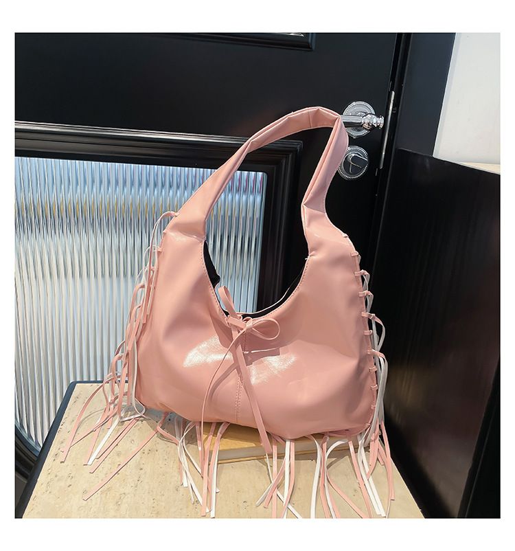 Trendy Fashion Tassel Underarm For Women 2025 Autumn New Korean Style Casual Versatile Single Shoulder Commuter Bag_voghion.com