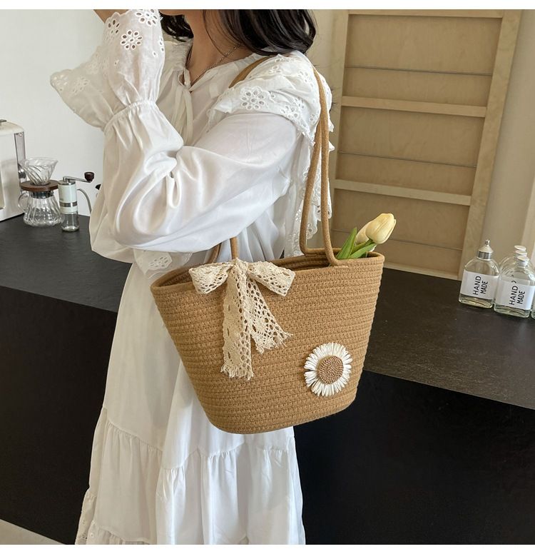 Borsa da spiaggia per le vacanze Instagram Tote fatta a mano intrecciata ad alta capacità per l'inizio della primavera 2024 per le donne_voghion.com