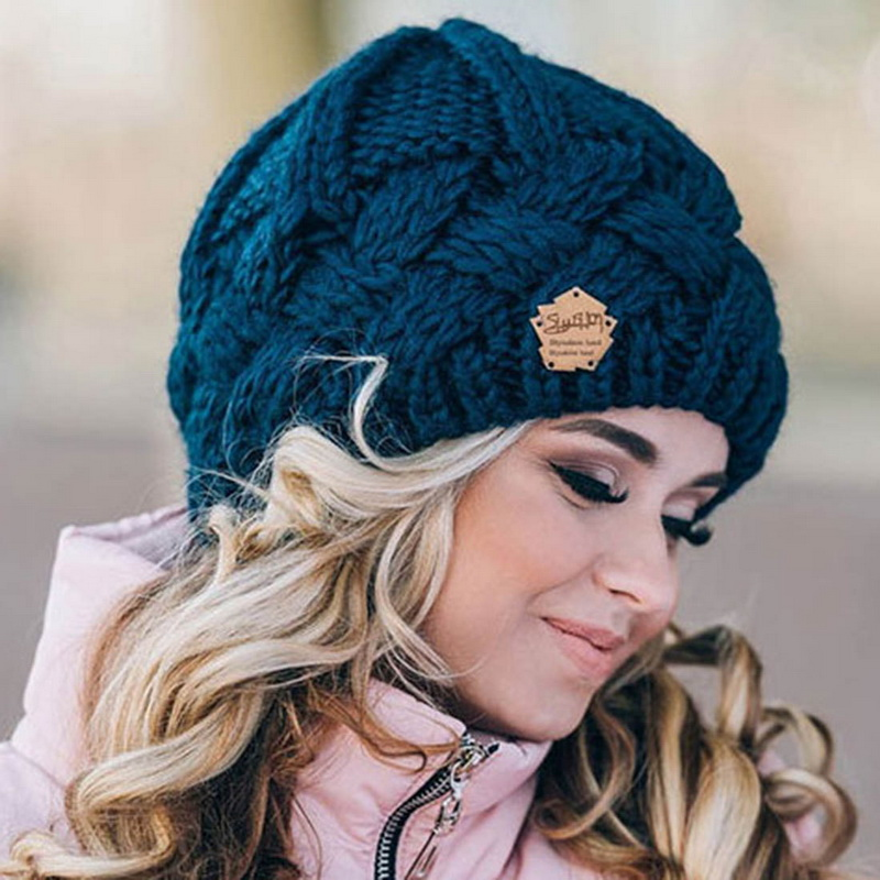 Neue Wintermütze für Frauen, gestrickt, Korea-Mütze, Thic Sullies-Hut, Herbst, im Freien, warme Streetwear-Caps, Rot, Schwarz, Weiß_voghion.com