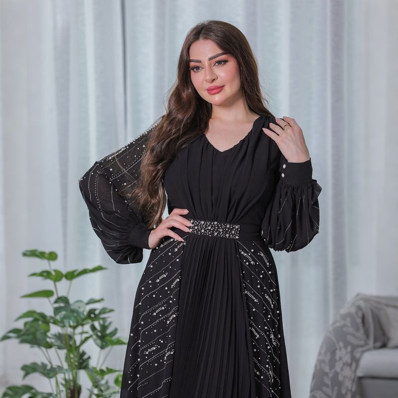 Elegant Evening Gown With Embellished Sequins Flowy Chiffon Maxi Dress For Women Party Wear_voghion.com