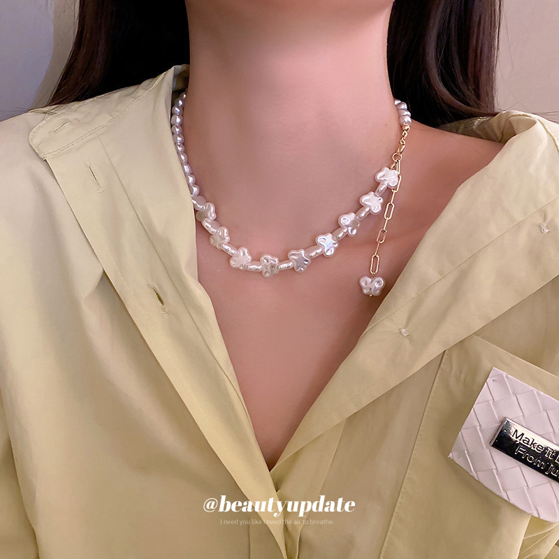 Koreanischer Persönlichkeitstrend Unregelmäßiger Perlenherzanhänger Modedesign Sinn für Schlüsselbeinkette Elegante Halskette für Frauen_voghion.com