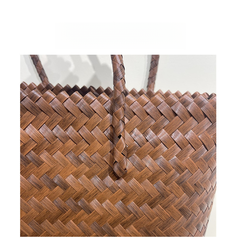 Borsa a tracolla da donna in rattan intrecciato a mano con tracolla lunga e versatile cestino intrecciato_voghion.com