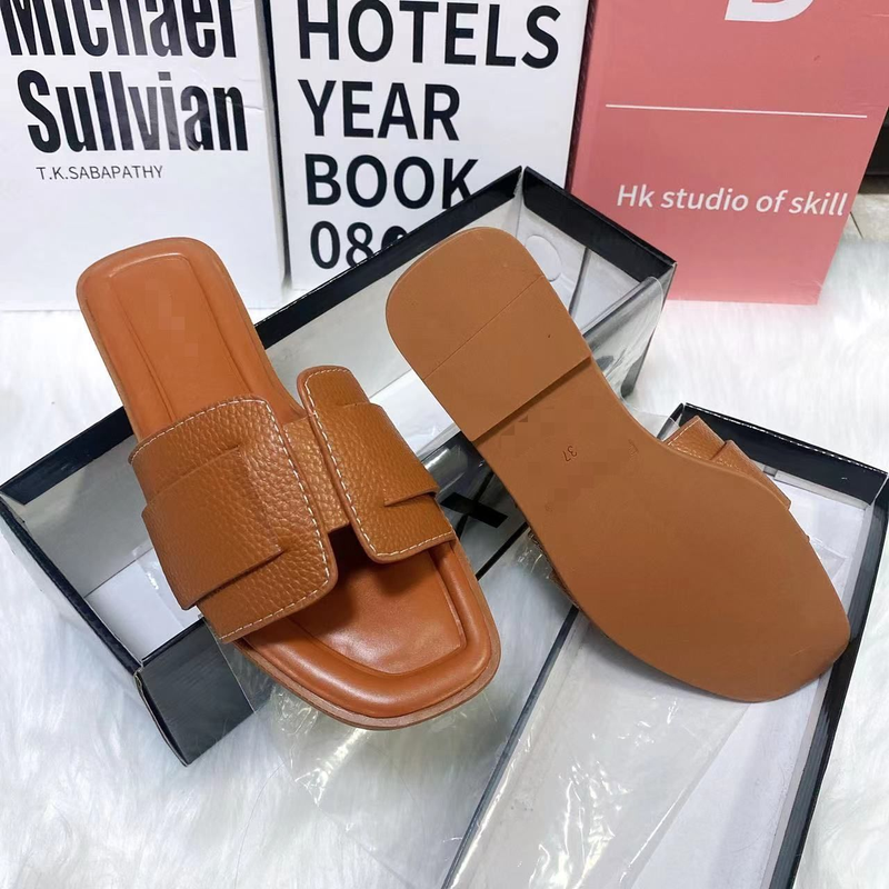 2024 New Internet Celebrity Flat For Women Sandals Slippers Ladies Slides_voghion.com