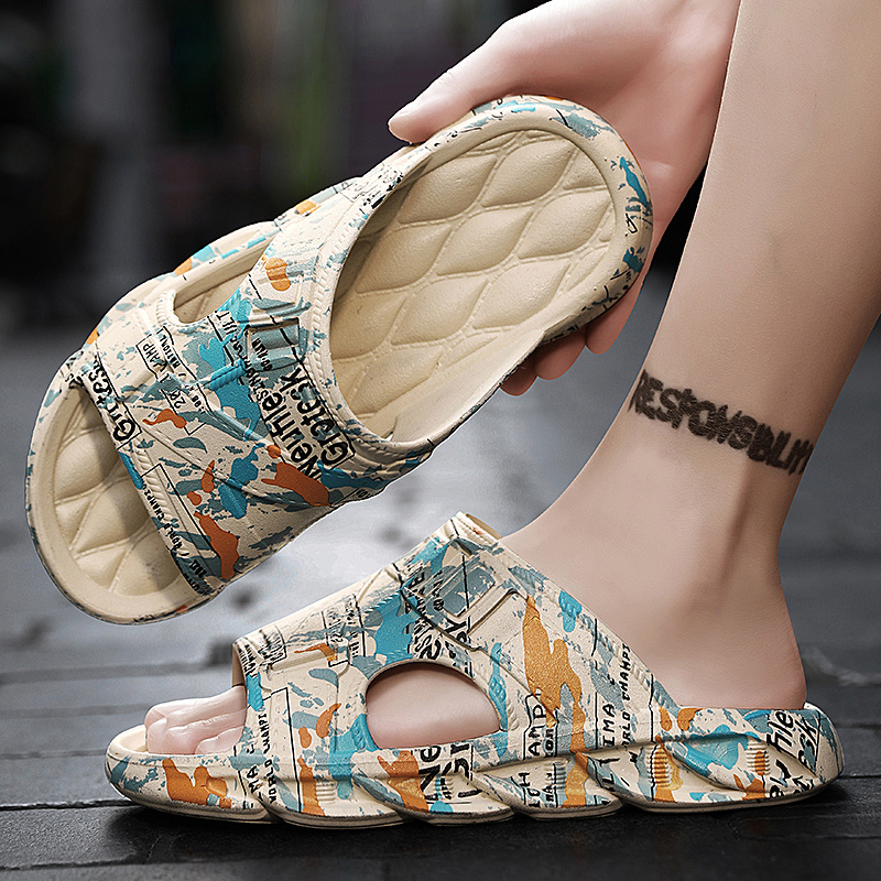 Men Slipper for Indoor Outdoor Sandals Open Toe Pillow Beach Slippers for Summer External Wear_voghion.com