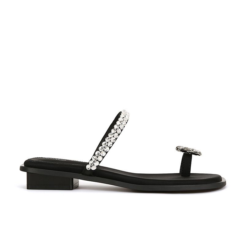 【Sheii Su Yinyin】 Eine kleine Blume ~ Quadratischer Kopf Wasserdiamant-Set, flache Zehenpantoffeln, Damensandalen, Sommeroberbekleidung_voghion.com