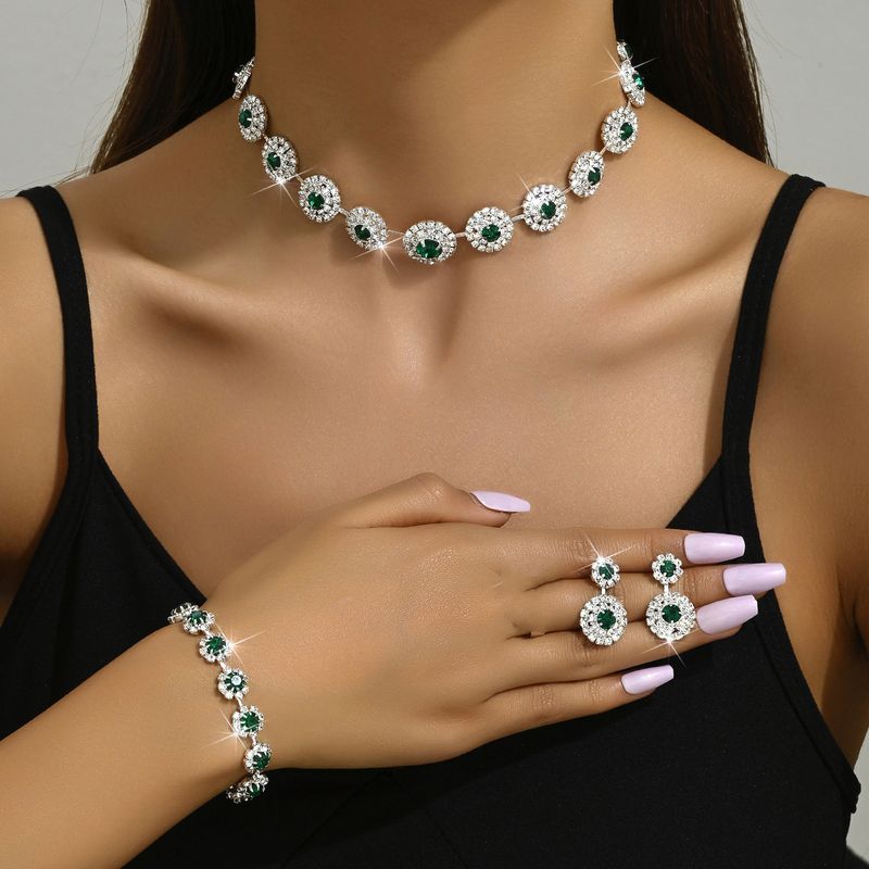 European and American fashion bride sets, wedding accessories, necklaces, earrings, bracelets, navy blue minimalist sets, dress accessories_voghion.com