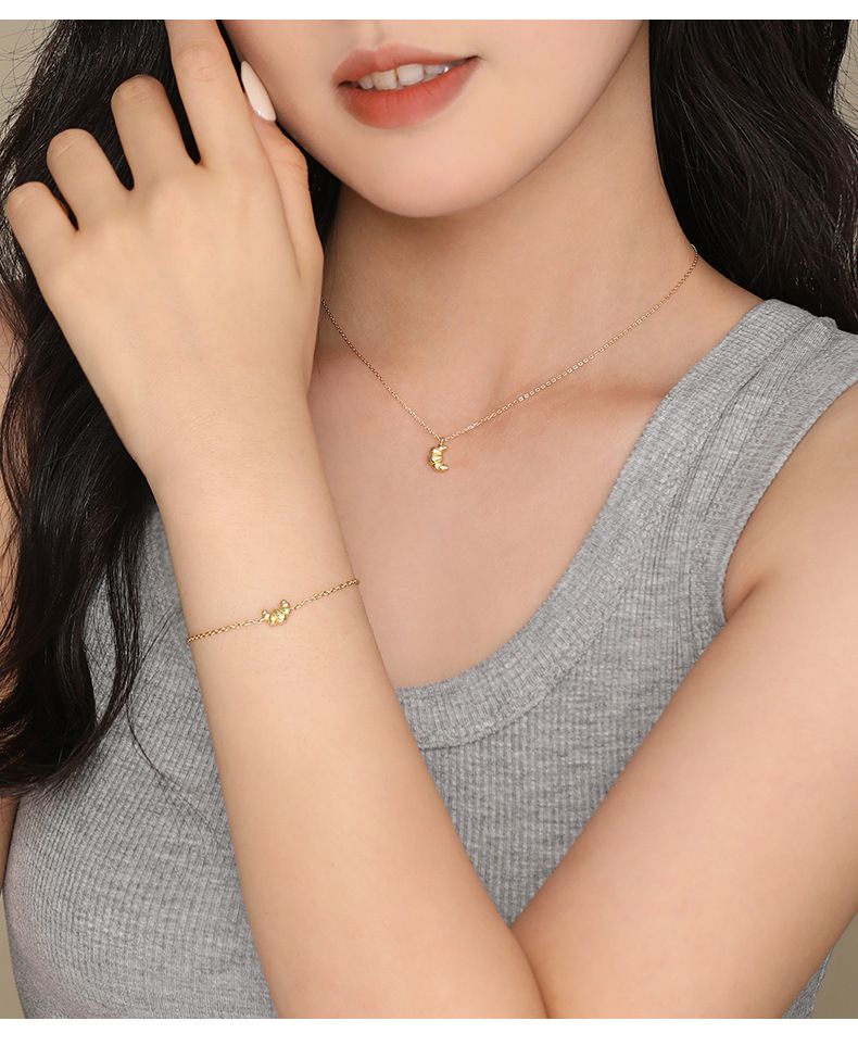 Collana da donna in argento sterling S925 con motivo a croissant retrò, stile freddo, con catena a mezzaluna plissettata_voghion.com