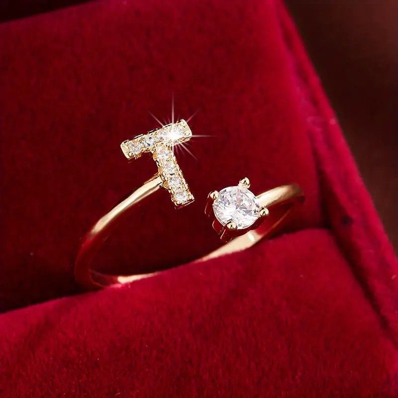Bague femme mode 26 lettres anglaises micro incrustées de zircons Bague ouverte unie plaquée cuivre 14 carats_voghion.com