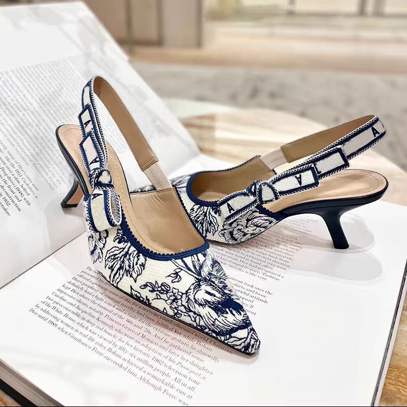 2025 New D Brand Embroidered Letter Bowknot Cat Heel High Heels Pointed Shallow Mouth Backless Closed Toe Sandals For_voghion.com