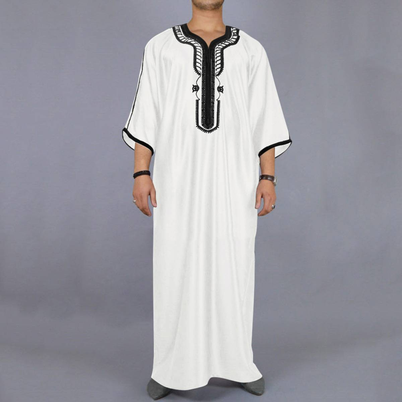 Langes Herrenhemd, lässige Jugend, gewöhnliche schwarze bestickte Robe_voghion.com