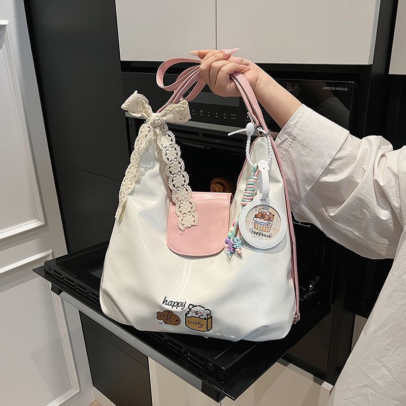 Borsa a tracolla da donna versatile e minimalista, novità 2025_voghion.com