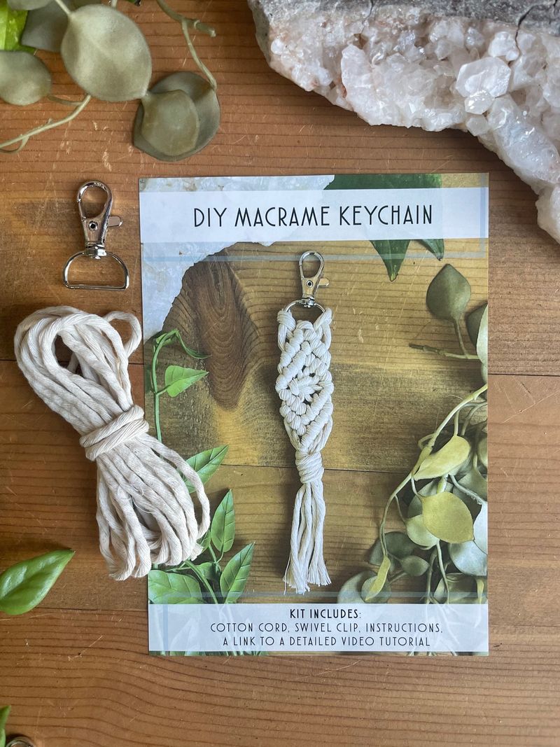 DIY Macrame Keychain KitDIY Macrame Keychain Kit_voghion.com