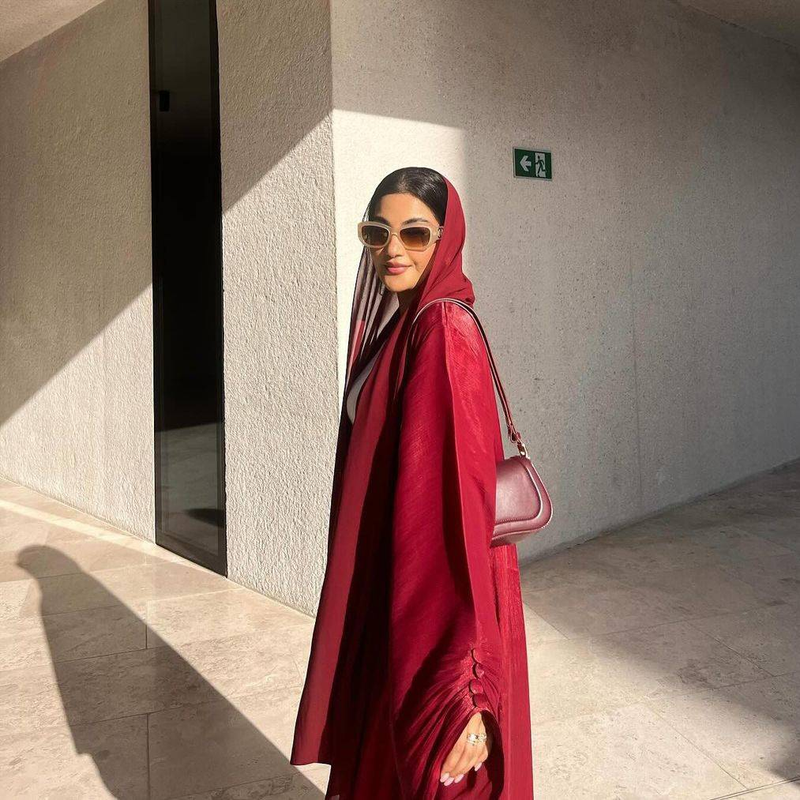 Damenbekleidung Muslimische Robe Abaya Dubai Tragen Sie helles Seidenkleid Ins Trend_voghion.com