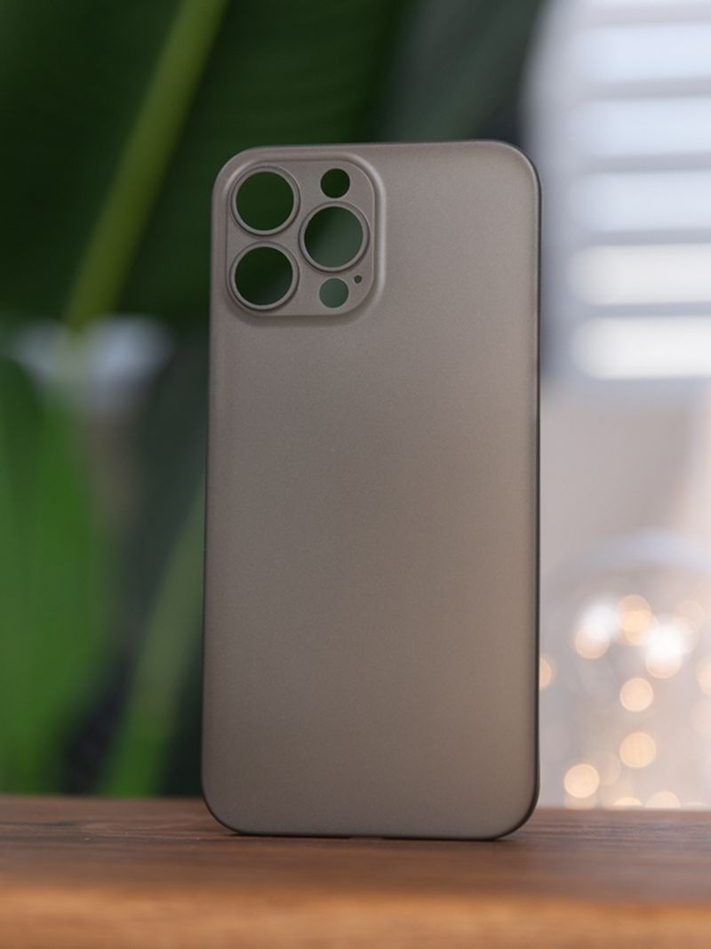 Unbeatable Quality Light Electric Technology Ultra-Thin Frosted Pp Mobile Phone For IPhone 0.6mm Thin Hard Shell 13/Pro/Max/Mini_voghion.com