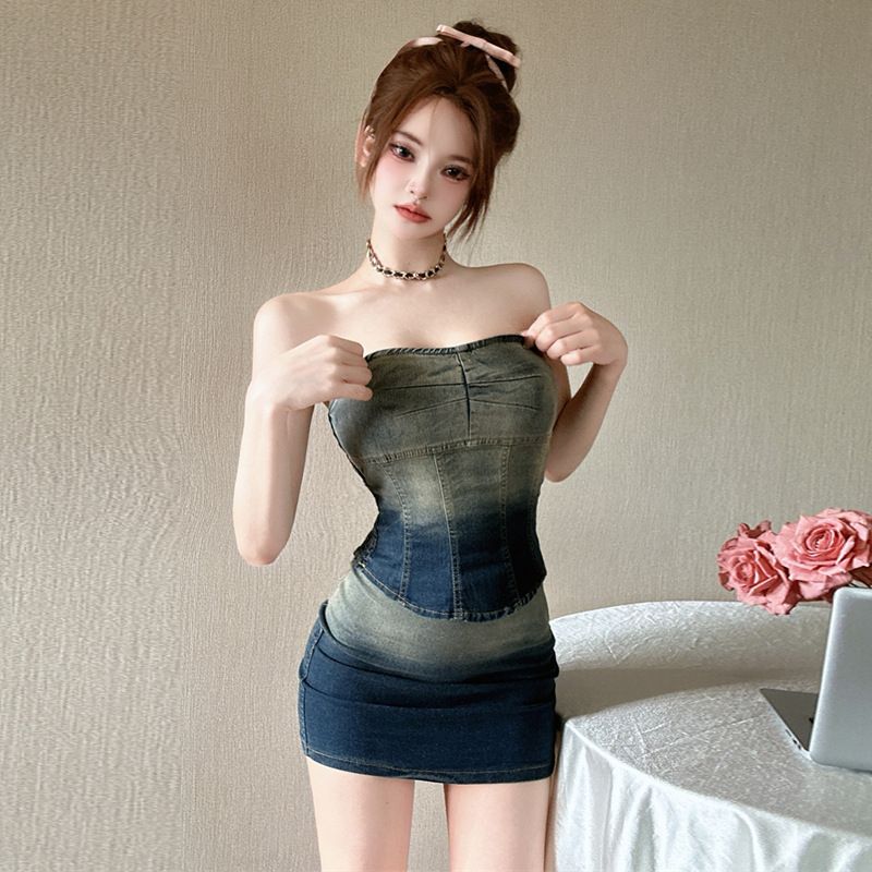 35472025 Women's Gradient Waist-Cinching Tube Top And Skirt Set_voghion.com