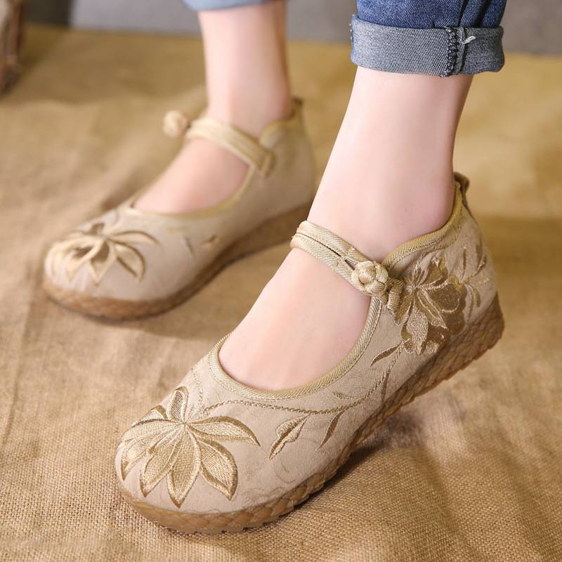Damenschuhe Frühling und Herbst Alte Stoffschuhe Rindsledersohle Flacher niedriger Absatz Mittleres Alter und ältere Menschen Rutschfeste bestickte Schuhe Square Dance Hoes_voghion.com