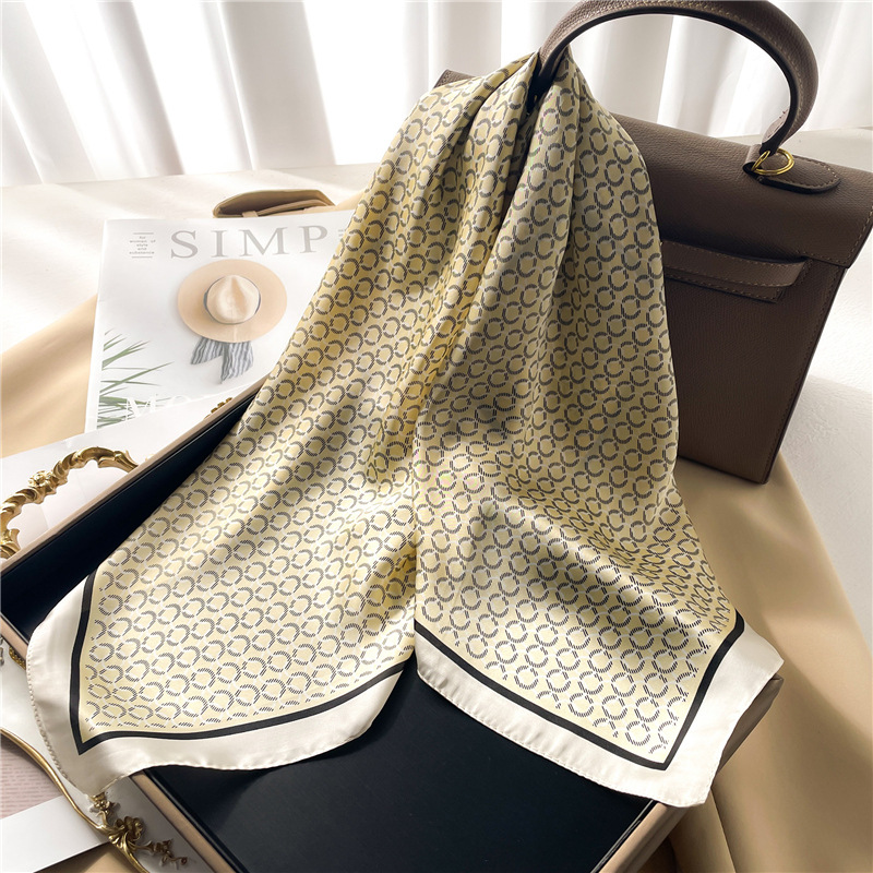 Kleiner frischer grüner Schal, Kreismuster, einfacher quadratischer Schal, vielseitiger professioneller Schal, Simulations-Seidenschal für Damen_voghion.com