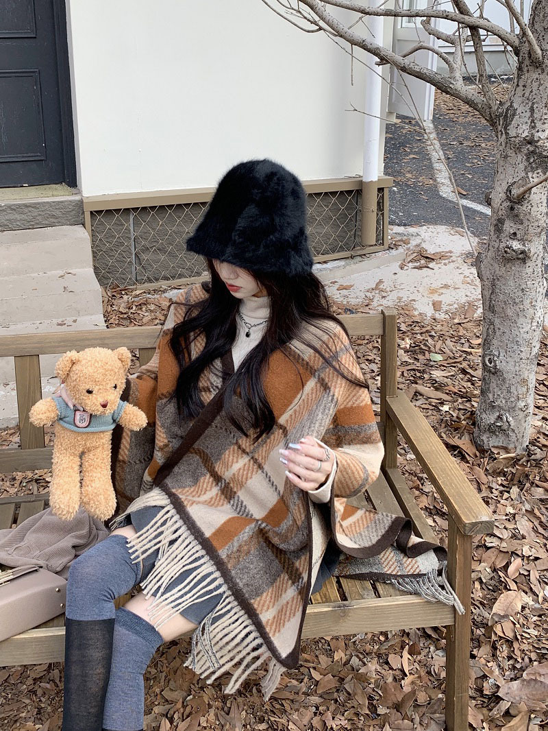 The new big designers light luxury trend of women's cashmere embroidery autumn and winter versatile scarf warm large scarf_voghion.com