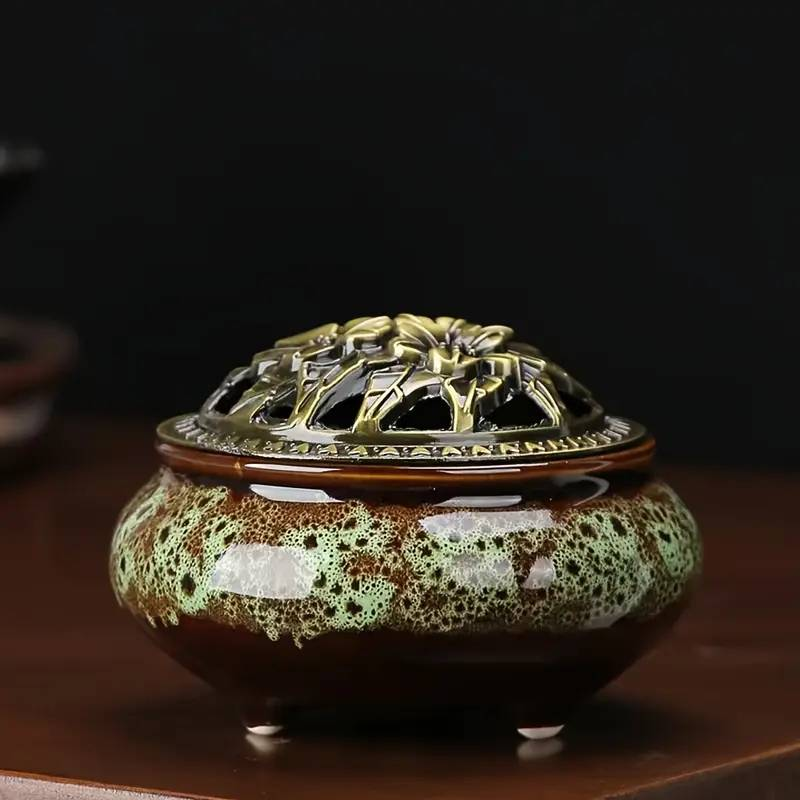 Quemador de incienso de cerámica torneada al horno (1 pieza) - Tapa de cobre vintage, decoración creativa para el hogar, artesanías de cerámica para incienso en pan, cono de salvia e incienso de olíbano_voghion.com