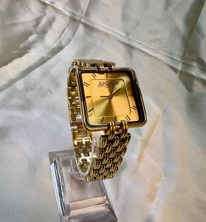 Women's Watches Valentine's Day Gift Women's Business Square Large Dial Watch Women's Simple Retro Temperament Casual Waterproof Quartz Watch_voghion.com