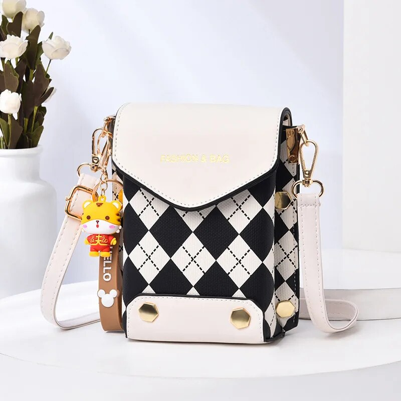Mini Flap Crossbody Telefon Bokstavstryck axelväska, fyrkantig plånbok med dubbdekor för kvinnor (4,7*6,7*3,7) tum_voghion.com