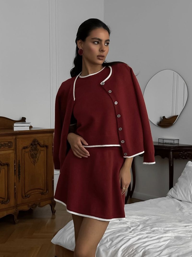 Chic Knit 3-Piece Set – Oversized Cardigan & Mini Skirt, Soft Cotton Blend (S/M/L, Fall/Winter Essential, Cozy Stylish Outfit For Work & Weekend)_voghion.com