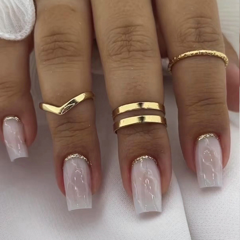 24 pezzi di media lunghezza glitter manicure crepe bianche design unghie finte acrilico artificiale indossabile stampa sulle unghie F_voghion.com