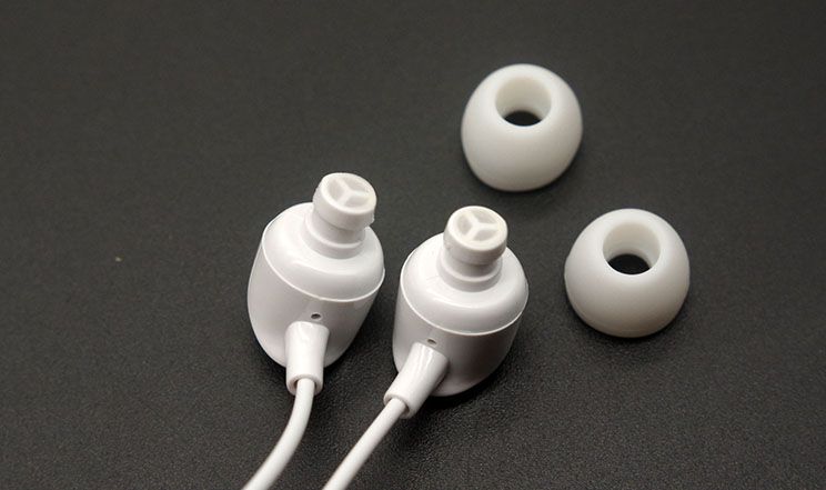 Kõrvasisesed telefonipeakomplektid 3,5 mm juhtmega juhtimisega, sobivad Huawei/Xiaomi/Oppo ja teistele neutraalsetele telefonidele_voghion.com