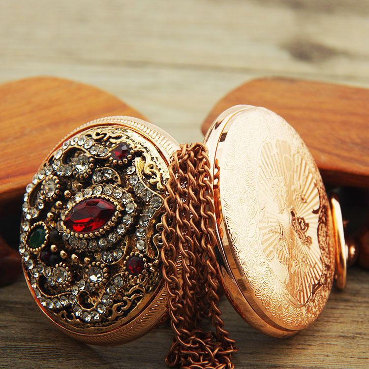 Orologio da tasca unisex con superficie al quarzo e diamanti rossi con custodia a ribalta creativa_voghion.com