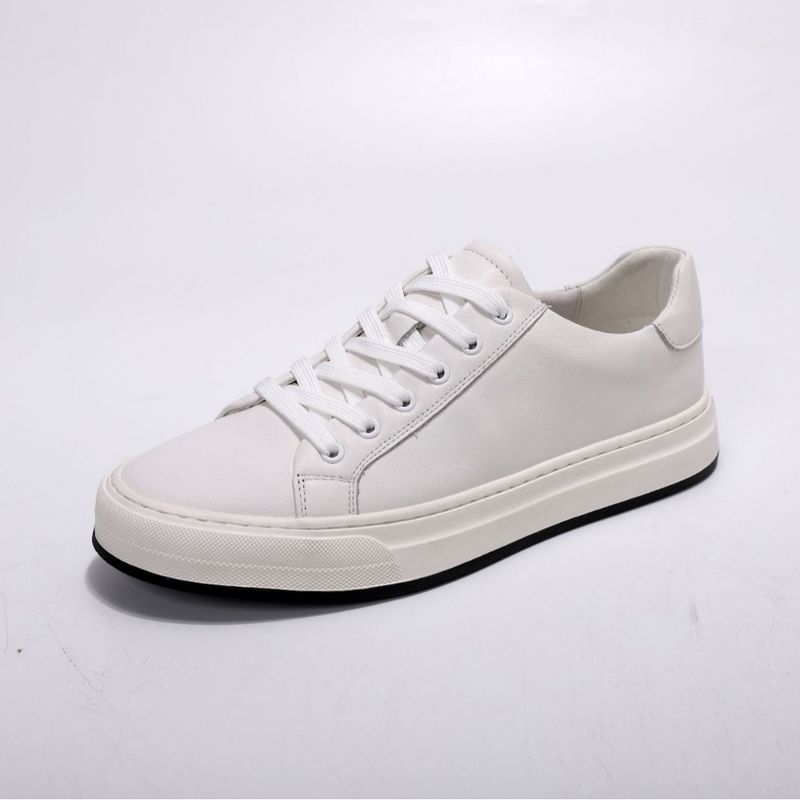Scarpe basse bianche alla moda, casual e versatili, estive, in pelle di mucca, versione coreana, comode e alla moda, da uomo._voghion.com