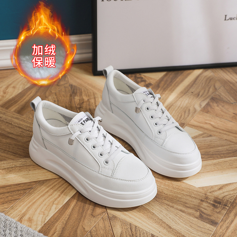 Sneakers bianche in vera pelle e mesh per donna, primavera estate 2025, nuove scarpe basse casual leggere con rialzo per donna_voghion.com