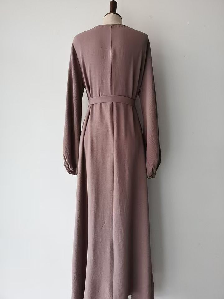 Turkish-Style Sweetheart Neckline Dress - Floral Embroidery & Cuffed Sleeves (Modest Middle Eastern Gown For Dubai Occasions Breathable Linen Blend)_voghion.com