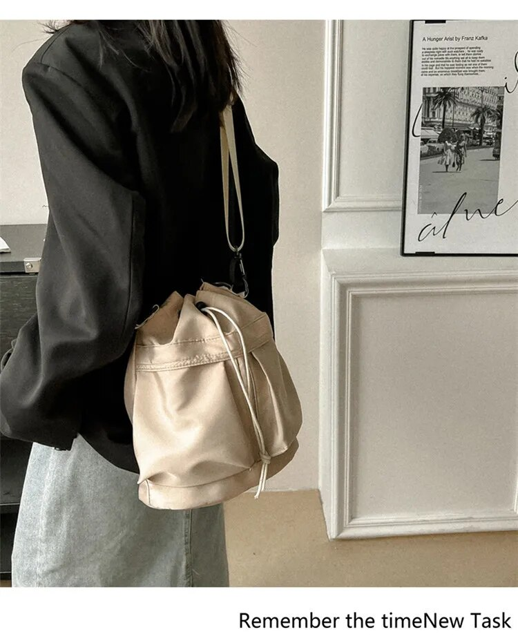 Individual one-shoulder strap satchel leisure rope drape bag large capacity portable nylon bucket bag_voghion.com