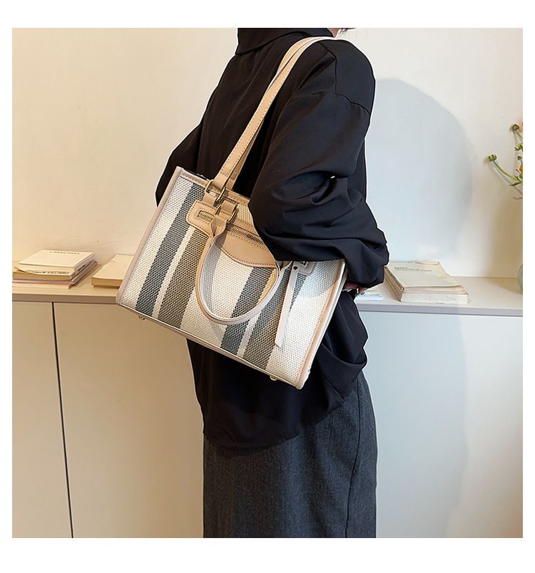 Baigou Luggage, Canvas Tote Bag, Women's 2024 New Contrasting Striped Handbag, Large Capacity Shoulder Bag_voghion.com