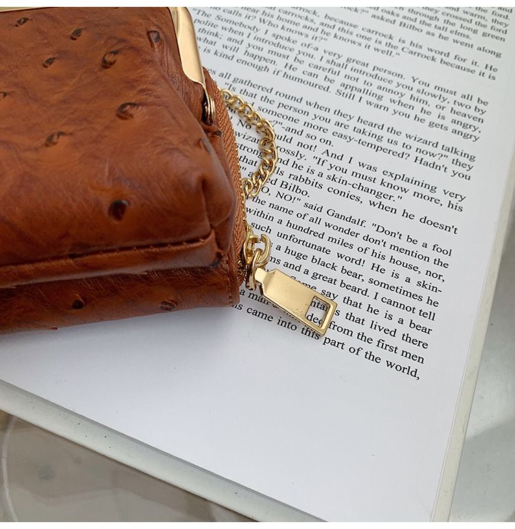 Torebka damska na jedno ramię, wzór strusia, mała torebka typu crossbody, tekstura popularna_voghion.com