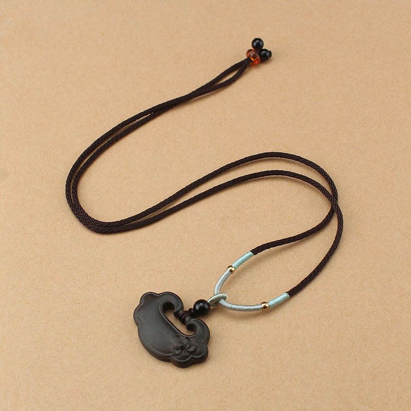 Collana corta con lucchetto, stile etnico, in ebano, con carattere felice, versatile per uomo e donna, semplice, nuova moda e_voghion.com