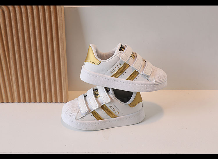 Kinder Shell Kopfteil 2024 Frühjahr Neue Atmungsaktive Mädchen Kleine Weiße Jungen und Babys Anti-slip Casual Schuhe_voghion.com