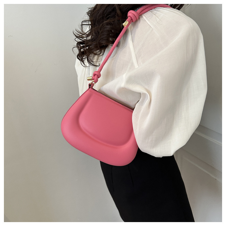 Borsa a tracolla 2024 nuova PU moda popolare tinta unita temperamento ascellare borsa a tracolla alla moda da donna invernale_voghion.com