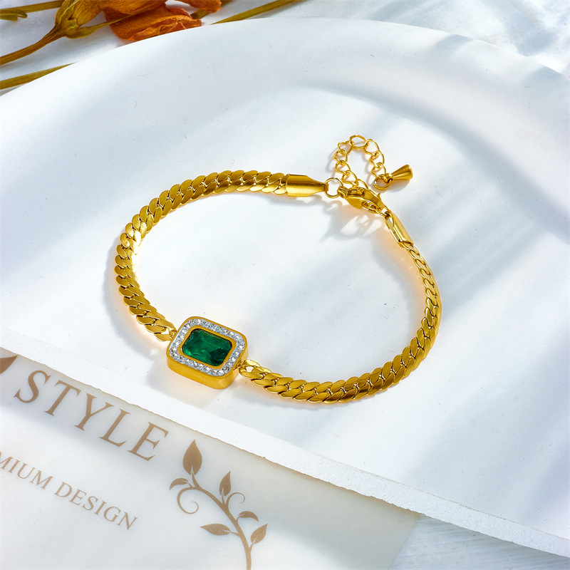 Bracciale in acciaio al titanio intrecciato con pietre preziose squadrate verdi retrò, temperamento di fascia alta, personalità semplice, nicchia della moda europea e americana_voghion.com