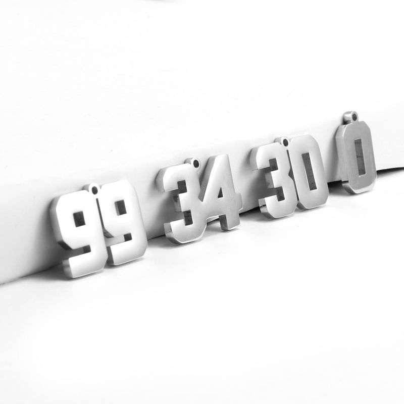 Women's Jewelry Hip Hop Trend Stainless Steel Necklace Gold Plated Lucky Number High End Pendant Jewelry Titanium Steel Necklace_voghion.com