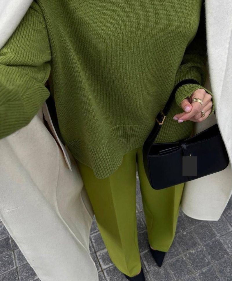 Pull oversize à col montant pour femme – Haut en tricot doux et confortable de couleur unie (vêtement décontracté basique pour l'automne et l'hiver)_voghion.com