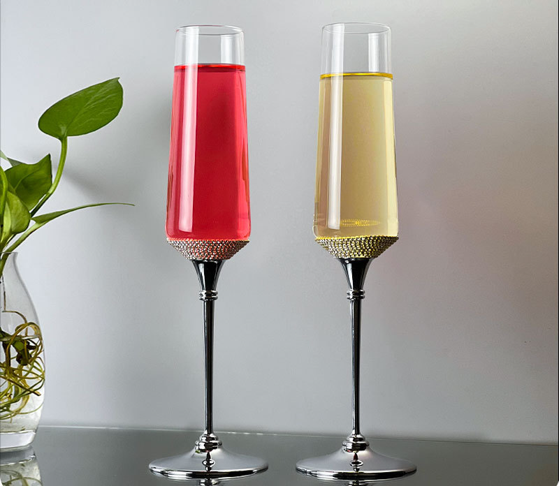 Taça de champanhe Taça de vinho espumante Taça de cristal Taça reta com pés de metal diamante Taça de vinho tinto_voghion.com